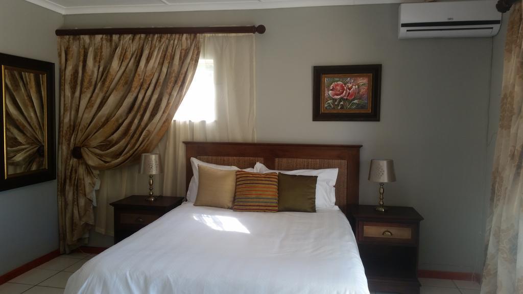 Jakobs Guesthouse & Cottage East London Quarto foto